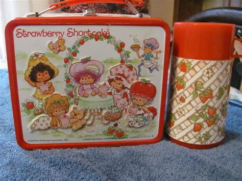 Strawberry Shortcake Lunchbox with Thermos 1981 by Aladdin